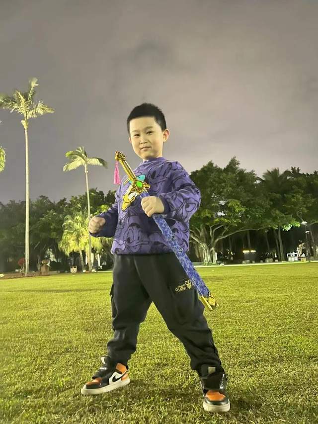 曹灿杯青少年朗诵大赛_朗诵青少年大赛杯曹灿视频_曹灿杯青少年朗诵比赛