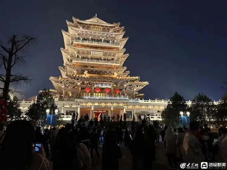 大明湖超然楼哪个门_大明湖超然楼门票在那个门买_大明湖超然楼门票多少钱