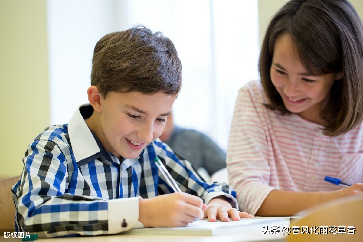 是不是已经有同学学完了新课，来做做四下第八单元测试题吧