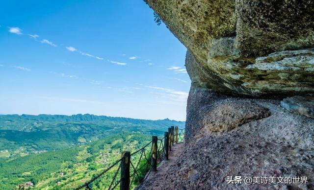 李白最洒脱的一句诗_写出李白洒脱的诗句_李白洒脱的诗句