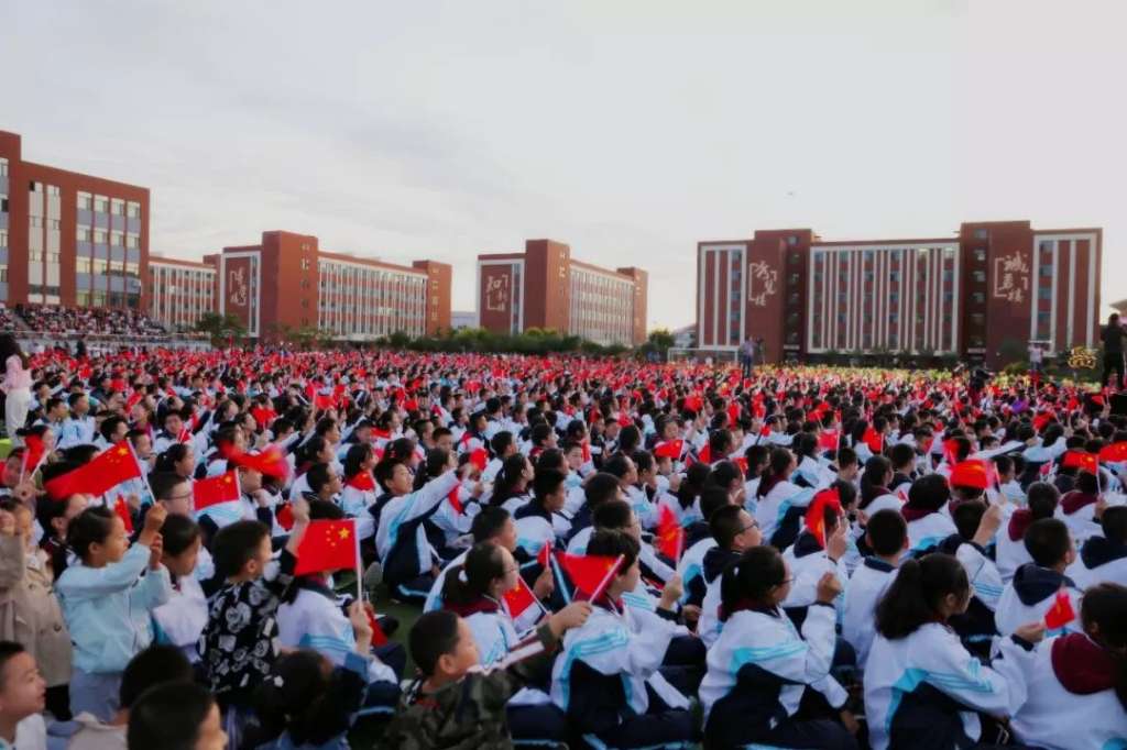 辽沈艺术家走进广全学校音乐诗歌晚会祝福祖国筑梦